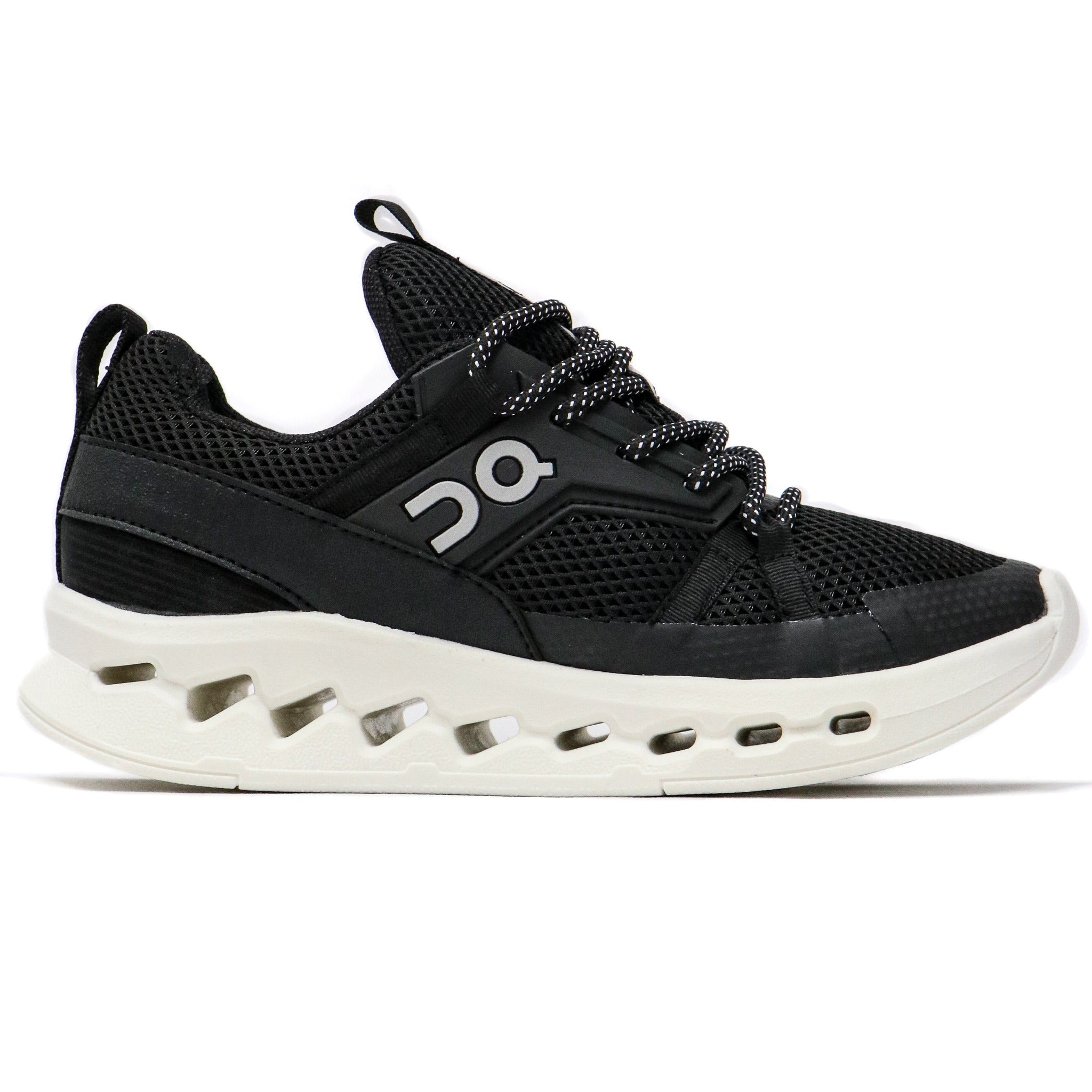 ON CLOUDSURFER 2 722